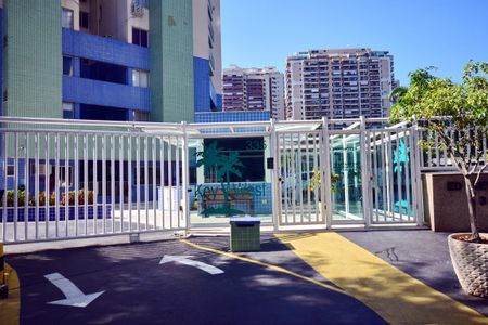 Apartamento à venda com 74m², 3 quartos e 1 vagaEntrada do Condomínio