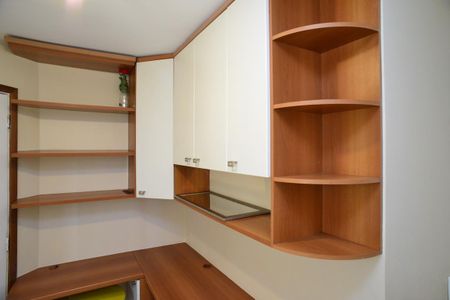 Apartamento à venda com 74m², 3 quartos e 1 vagaQuarto 2