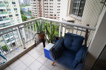Apartamento à venda com 74m², 3 quartos e 1 vagaVaranda