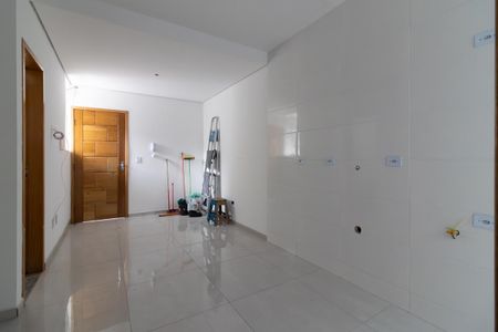 Sala/Cozinha de apartamento para alugar com 1 quarto, 30m² em Vila Euthalia, São Paulo