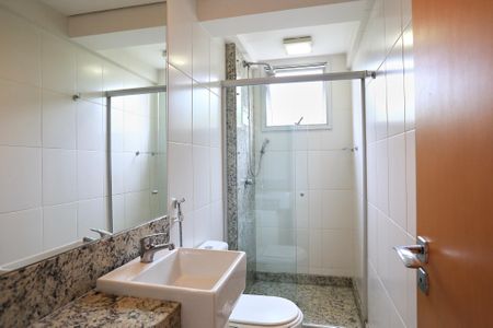 Apartamento para alugar com 69m², 2 quartos e 2 vagas Apartamento para alugar com 69m², 2 quartos e 2 vagasBanheiro