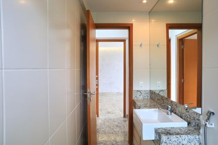 Apartamento para alugar com 69m², 2 quartos e 2 vagas Apartamento para alugar com 69m², 2 quartos e 2 vagasBanheiro