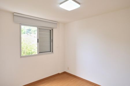 Apartamento para alugar com 69m², 2 quartos e 2 vagas Apartamento para alugar com 69m², 2 quartos e 2 vagasQuarto