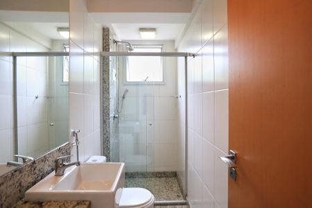 Apartamento para alugar com 69m², 2 quartos e 2 vagas Apartamento para alugar com 69m², 2 quartos e 2 vagasBanheiro