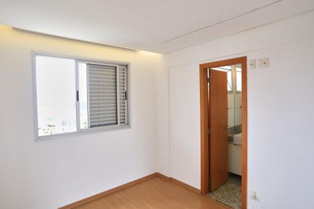Apartamento para alugar com 69m², 2 quartos e 2 vagas Apartamento para alugar com 69m², 2 quartos e 2 vagasSuíte