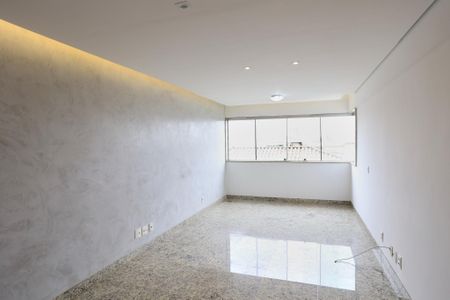 Sala de apartamento para alugar com 2 quartos, 69m² em Serra, Belo Horizonte