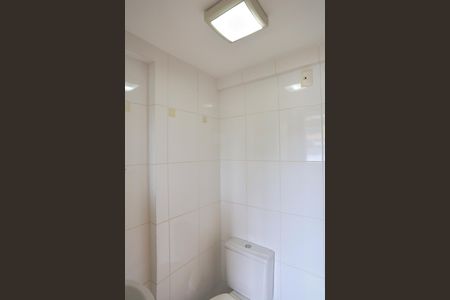 Apartamento para alugar com 69m², 2 quartos e 2 vagas Apartamento para alugar com 69m², 2 quartos e 2 vagasBanheiro de serviço