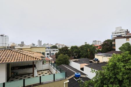 Vista da Suíte de apartamento para alugar com 2 quartos, 69m² em Serra, Belo Horizonte