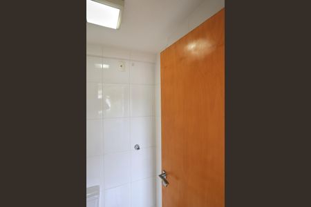 Apartamento para alugar com 69m², 2 quartos e 2 vagas Apartamento para alugar com 69m², 2 quartos e 2 vagasBanheiro de serviço