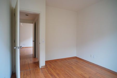 Quarto 1 de apartamento para alugar com 2 quartos, 82m² em Floresta, Porto Alegre