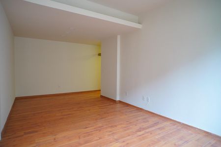 Salal de apartamento para alugar com 2 quartos, 82m² em Floresta, Porto Alegre