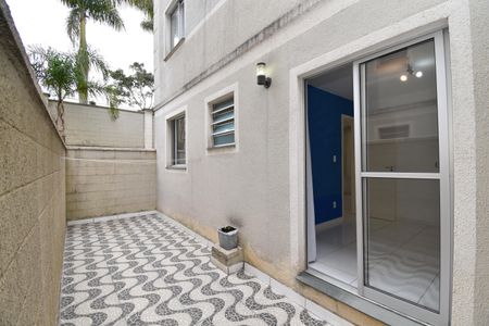 Apartamento para alugar com 47m², 2 quartos e 1 vagaVaranda do Quarto 2