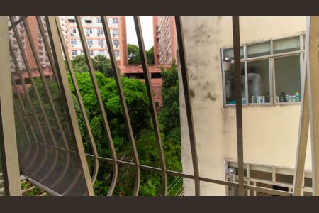 Apartamento para alugar com 65m², 2 quartos e 1 vaga