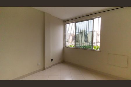Apartamento para alugar com 65m², 2 quartos e 1 vaga