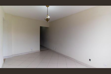 Apartamento para alugar com 65m², 2 quartos e 1 vaga