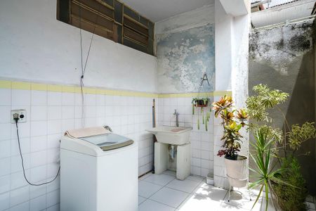 Casa à venda com 303m², 5 quartos e 3 vagasÁrea de serviço