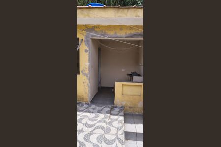 Casa à venda com 147m², 4 quartos e 2 vagas Casa à venda com 147m², 4 quartos e 2 vagasÁrea externa