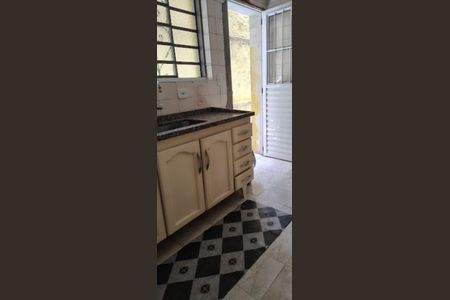 Casa à venda com 147m², 4 quartos e 2 vagas Casa à venda com 147m², 4 quartos e 2 vagasCozinha