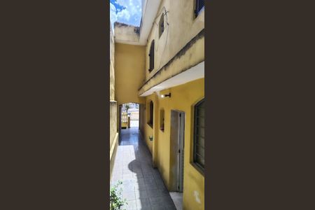 Casa à venda com 147m², 4 quartos e 2 vagas Casa à venda com 147m², 4 quartos e 2 vagasÁrea externa