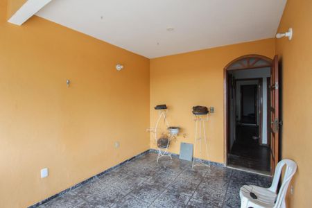 Casa à venda com 291m², 4 quartos e 4 vagasVaranda