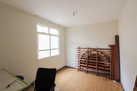 Casa à venda com 291m², 4 quartos e 4 vagasQuarto 3