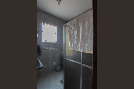 Casa à venda com 291m², 4 quartos e 4 vagasBanheiro Social 2