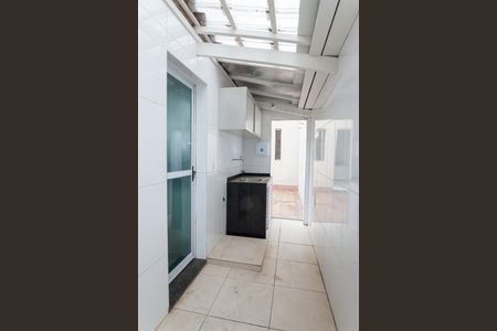 Casa de condomínio para alugar com 176m², 4 quartos e 2 vagasÁrea de Serviço