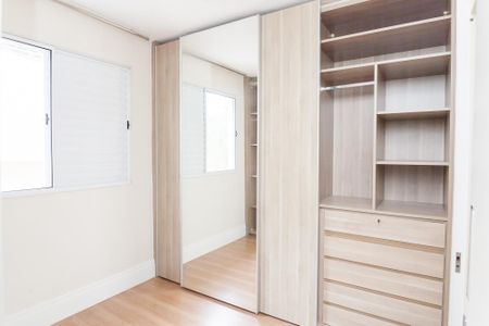 Casa de condomínio para alugar com 176m², 4 quartos e 2 vagassuite