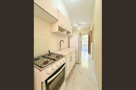 Apartamento para alugar com 32m², 2 quartos e 1 vagaCozinha