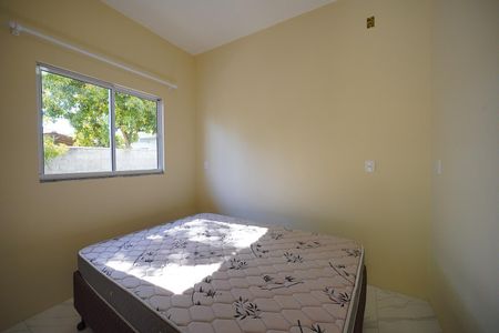 Quarto 1 de casa de condomínio para alugar com 2 quartos, 32m² em São João do Rio Vermelho, Florianópolis