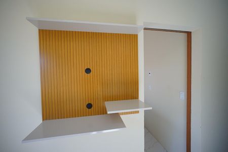 Sala de casa de condomínio para alugar com 2 quartos, 32m² em São João do Rio Vermelho, Florianópolis