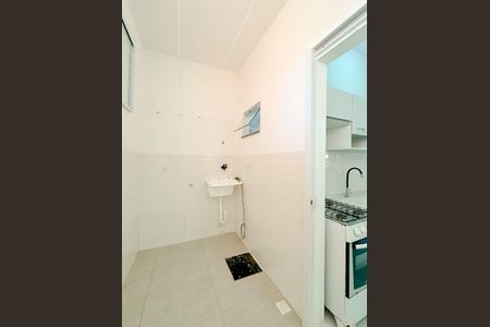 Apartamento para alugar com 32m², 2 quartos e 1 vagaÁrea de Serviço