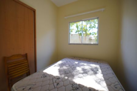 Quarto 1 de casa de condomínio para alugar com 2 quartos, 32m² em São João do Rio Vermelho, Florianópolis