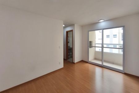 Sala de apartamento para alugar com 2 quartos, 54m² em Jardim Nova Europa, Campinas