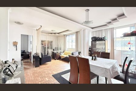 Apartamento à venda com 4 quartos, 320m² em Centro, Belo Horizonte