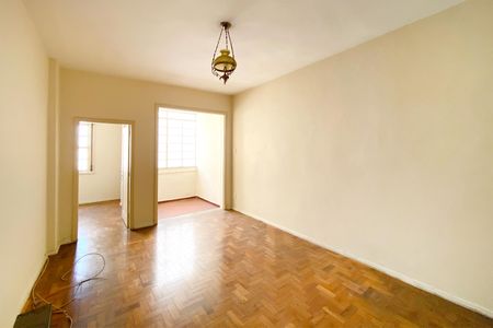 Sala de apartamento para alugar com 3 quartos, 112m² em Centro, Belo Horizonte