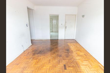 Sala de apartamento para alugar com 2 quartos, 50m² em Vila Bertioga, São Paulo