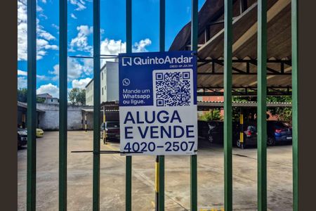 Apartamento para alugar com 47m², 2 quartos e 1 vagaFachada - Plaquinha