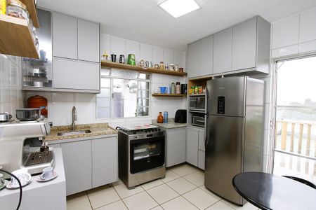 Casa à venda com 88m², 2 quartos e 4 vagasCozinha