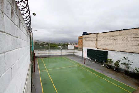 Casa à venda com 88m², 2 quartos e 4 vagasQuadra Esportiva