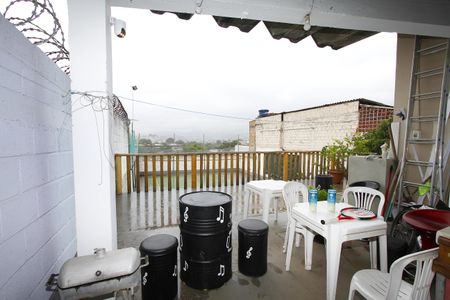 Casa à venda com 88m², 2 quartos e 4 vagasÁrea externa