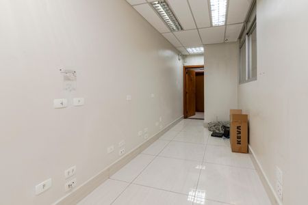 Casa para alugar com 240m², 3 quartos e 2 vagas Casa para alugar com 240m², 3 quartos e 2 vagasCorredor