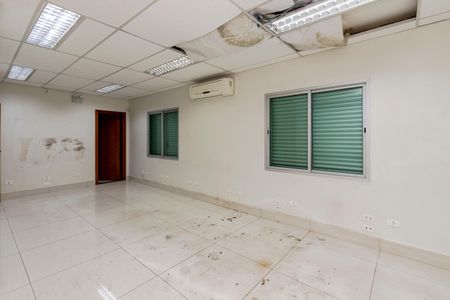 Casa para alugar com 240m², 3 quartos e 2 vagas Casa para alugar com 240m², 3 quartos e 2 vagasSuíte 1