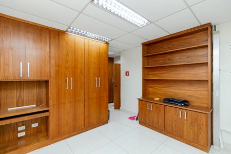 Casa para alugar com 240m², 3 quartos e 2 vagas Casa para alugar com 240m², 3 quartos e 2 vagasSuíte 2