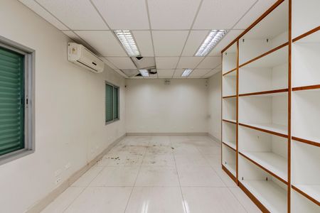 Casa para alugar com 240m², 3 quartos e 2 vagas Casa para alugar com 240m², 3 quartos e 2 vagasSuíte 1