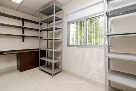 Casa para alugar com 240m², 3 quartos e 2 vagas Casa para alugar com 240m², 3 quartos e 2 vagasEdícula