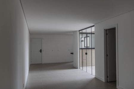 Apartamento para alugar com 164m², 3 quartos e 2 vagasSala