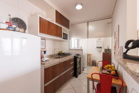 Apartamento para alugar com 73m², 2 quartos e 1 vaga Apartamento para alugar com 73m², 2 quartos e 1 vagaCozinha e Área de Serviço
