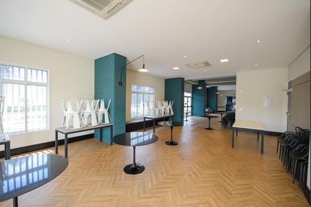 Apartamento para alugar com 73m², 2 quartos e 1 vaga Apartamento para alugar com 73m², 2 quartos e 1 vagaÁrea comum - Salão de festas