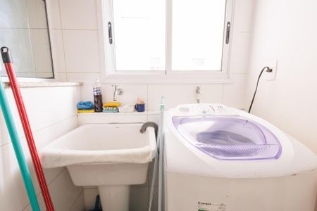 Apartamento para alugar com 73m², 2 quartos e 1 vaga Apartamento para alugar com 73m², 2 quartos e 1 vagaCozinha e Área de Serviço